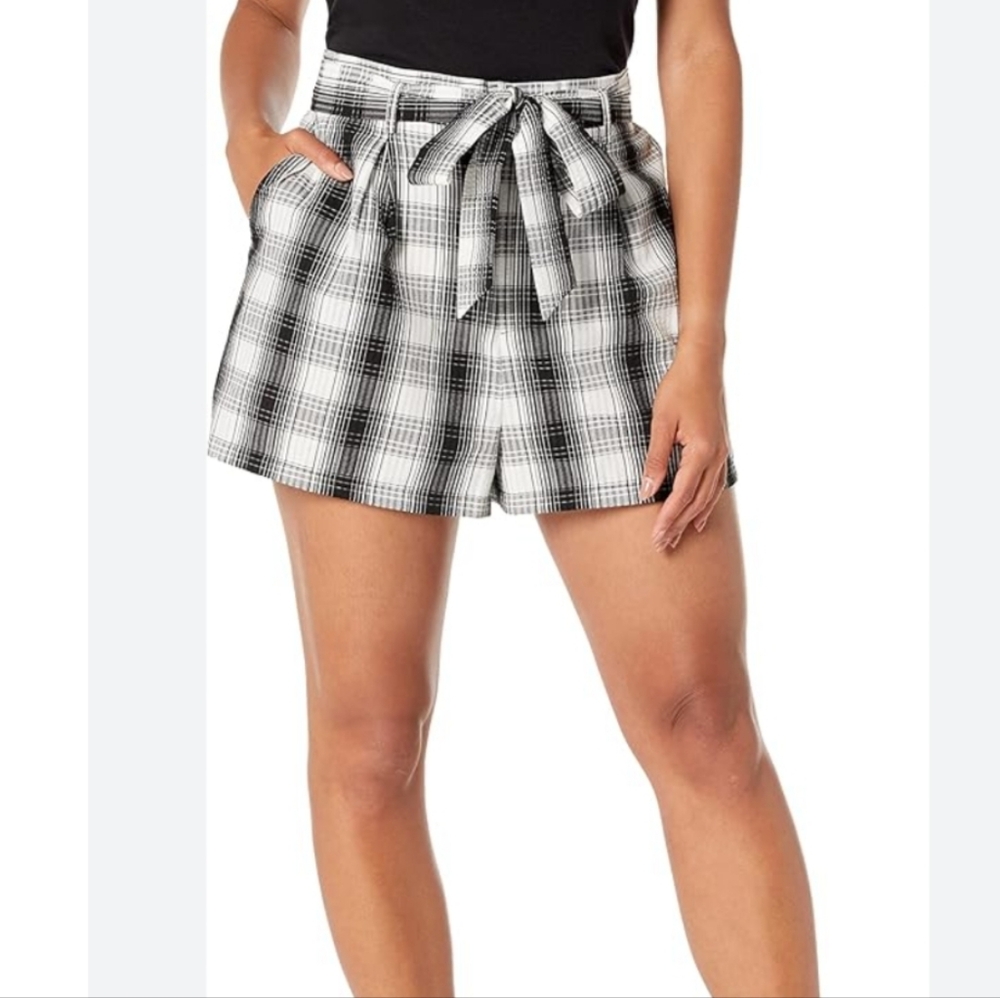 BB Dakota Plaid Paper Bag Waist Shorts XS NWT